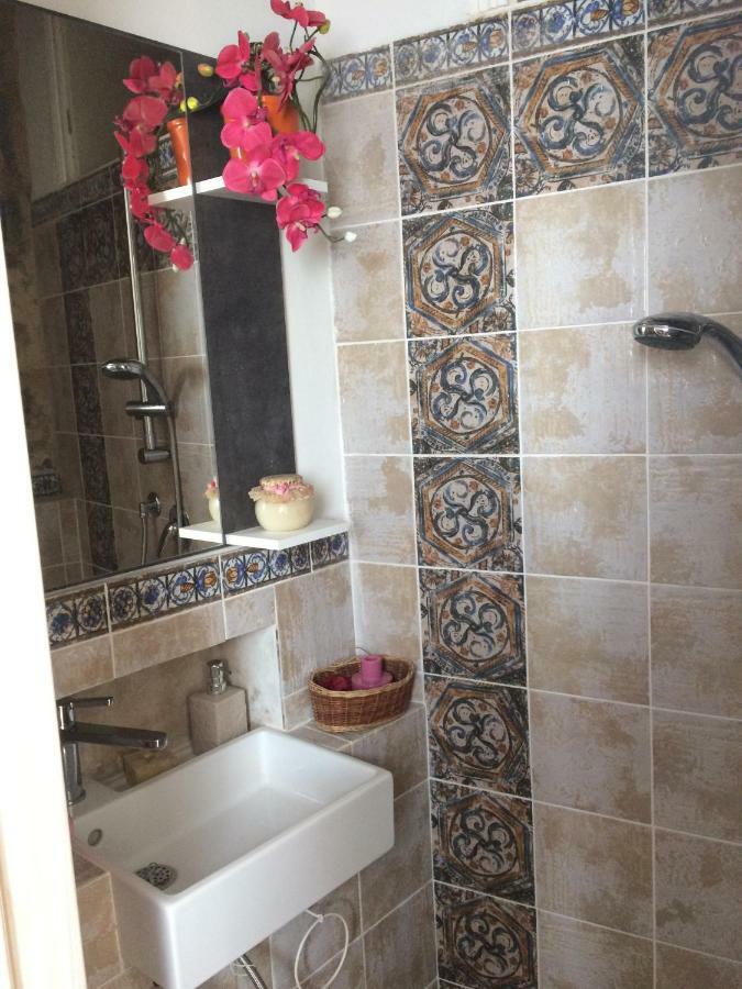 La Casina Delle Rondini Vendégház Corsanico-Bargecchia Kültér fotó